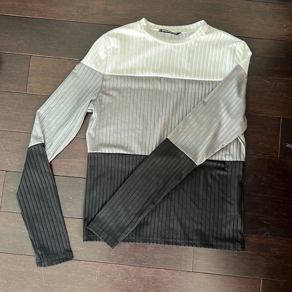 SHEIN Multicolored long sleeve. Size small